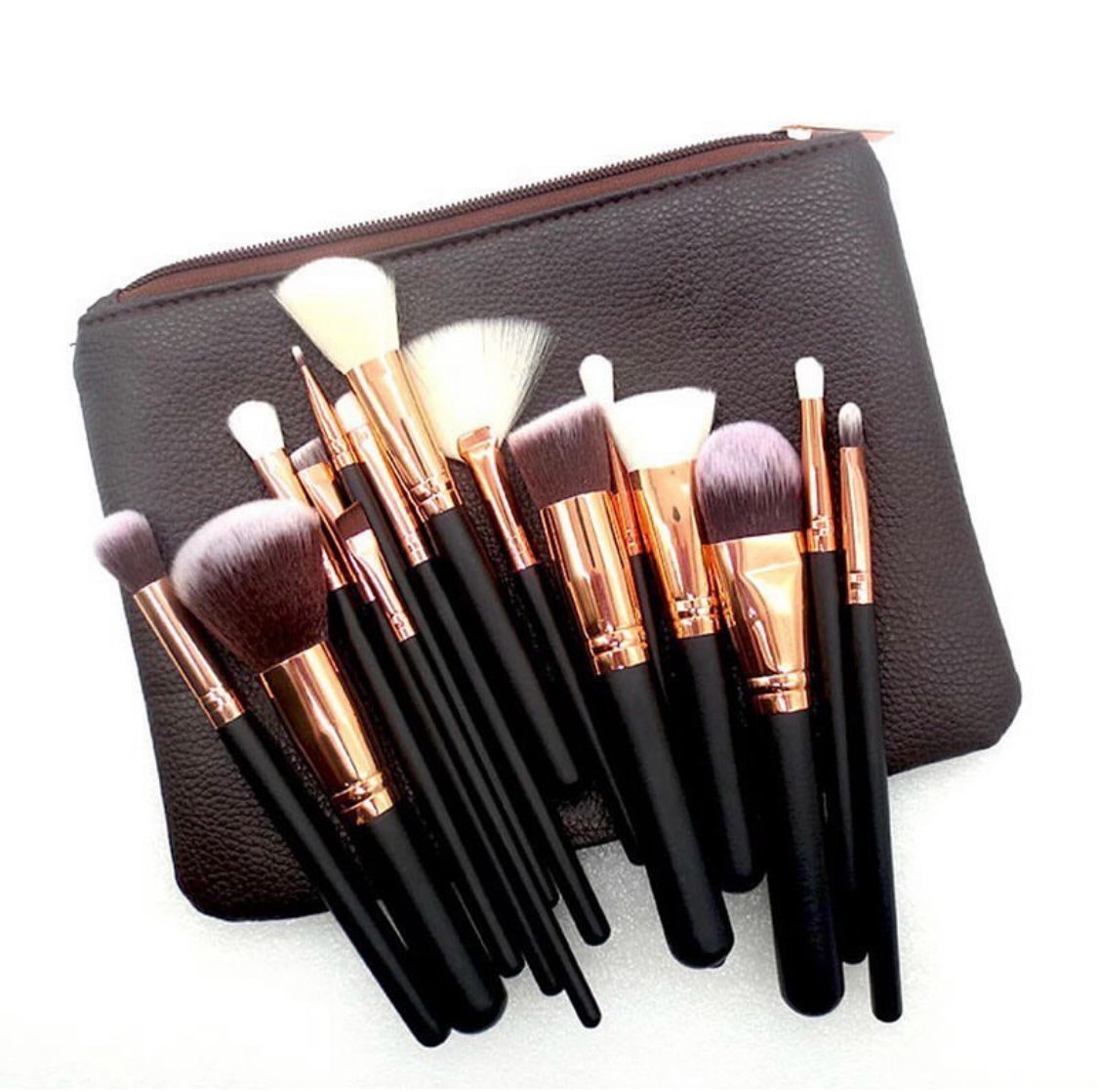 Zoeva 15 Piece Best Quality Makeup Brushes With Pouch